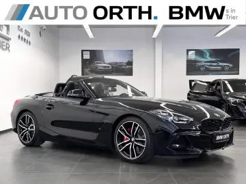 BMW Z4 M40i   SCHWARZ SCHWARZ   LEDER HUD ACC h k