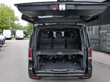 MERCEDES-BENZ V 300 d AVANTGARDE lang AMG