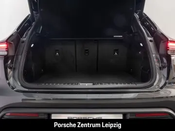 PORSCHE Macan 4 Leder Luftfederung ACC AHK 360Grad Panor