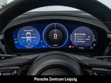 PORSCHE Macan 4 Leder Luftfederung ACC AHK 360Grad Panor