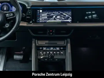 PORSCHE Macan OffroadDesign PASM ACC Bose 360Grad 21Zoll