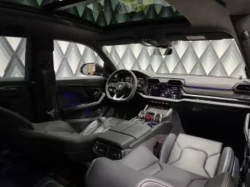 LAMBORGHINI Urus SE    CARBON    UNIKAT    VOLLE HÜTTE