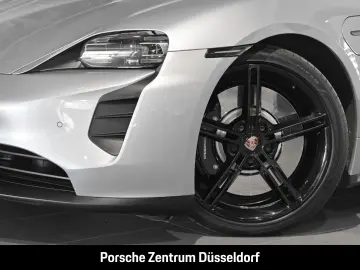 PORSCHE Taycan 4S Surround-View BOSE 21-Zoll Panorama