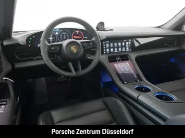 PORSCHE Taycan 4S Surround-View BOSE 21-Zoll Panorama