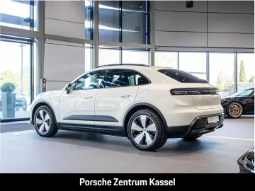 PORSCHE Macan 4 Surround-View Luftfederung PASM BOSE