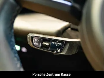 PORSCHE Macan 4 Surround-View Luftfederung PASM BOSE