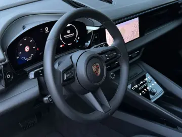 PORSCHE Macan 4 PASM PANO Lenkradheizung