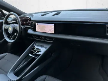 PORSCHE Macan 4 PASM PANO Lenkradheizung