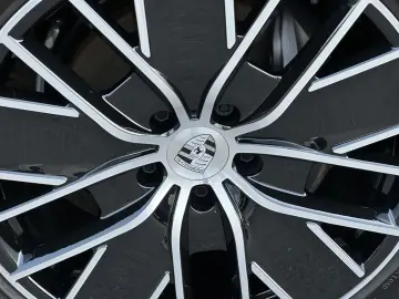 PORSCHE Macan 4 PASM PANO Lenkradheizung