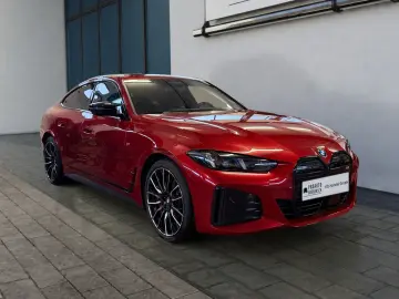 BMW i4 M50 xDrive M SPORT PRO ADAPTLED GLASDACH