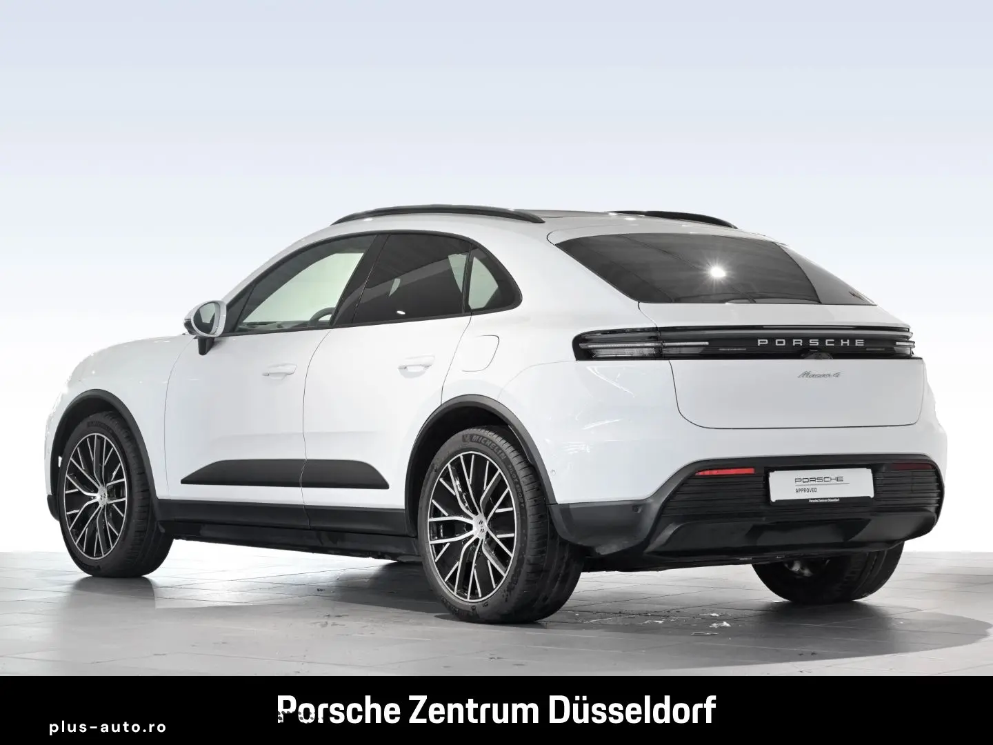 PORSCHE Macan 4 Surround-View BOSE Luftfederung 21-Zoll