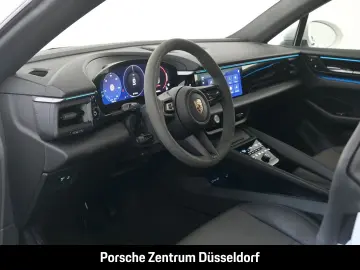 PORSCHE Macan 4 Surround-View BOSE Luftfederung 21-Zoll