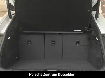 PORSCHE Macan 4 Surround-View BOSE Luftfederung 21-Zoll