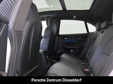 PORSCHE Macan 4 Surround-View BOSE Luftfederung 21-Zoll