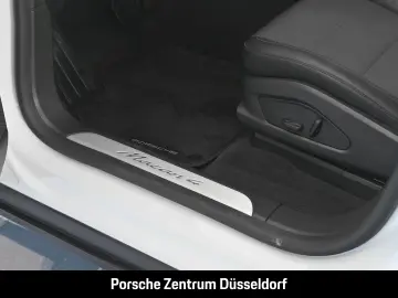 PORSCHE Macan 4 Surround-View BOSE Luftfederung 21-Zoll