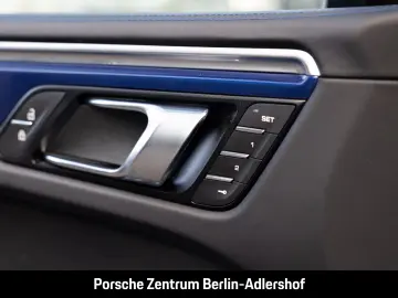PORSCHE Macan GTS Sportabgas Abstandstempomat Panorama