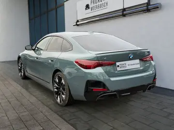 BMW i4 M50 xDrive M SPORT PRO ADAPTLED GLASDACH