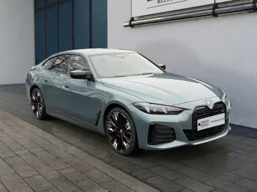 BMW i4 M50 xDrive M SPORT PRO ADAPTLED GLASDACH