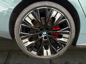 BMW i4 M50 xDrive M SPORT PRO ADAPTLED GLASDACH