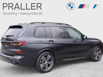 BMW X7 M60i Frozen Black LCI AHK Carbon SkyLounge AC