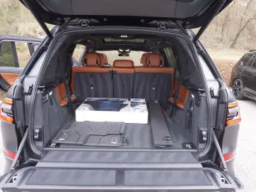 BMW X7 M60i Frozen Black LCI AHK Carbon SkyLounge AC
