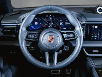 PORSCHE Macan 4 Electric Panoramadach Luftfederung
