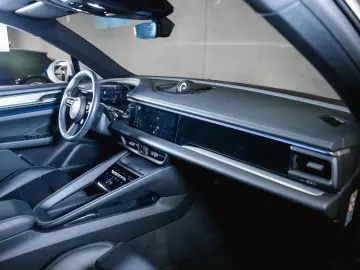 PORSCHE Macan 4 Electric Panoramadach Luftfederung