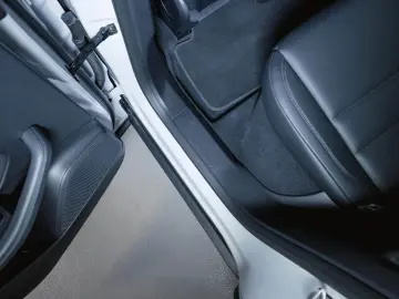 PORSCHE Macan 4 Electric Panoramadach Luftfederung