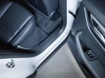 PORSCHE Macan 4 Electric Panoramadach Luftfederung
