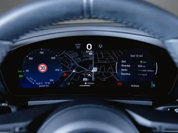 PORSCHE Macan 4 Electric Panoramadach Luftfederung
