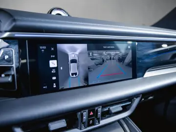 PORSCHE Macan 4 Electric Panoramadach Luftfederung