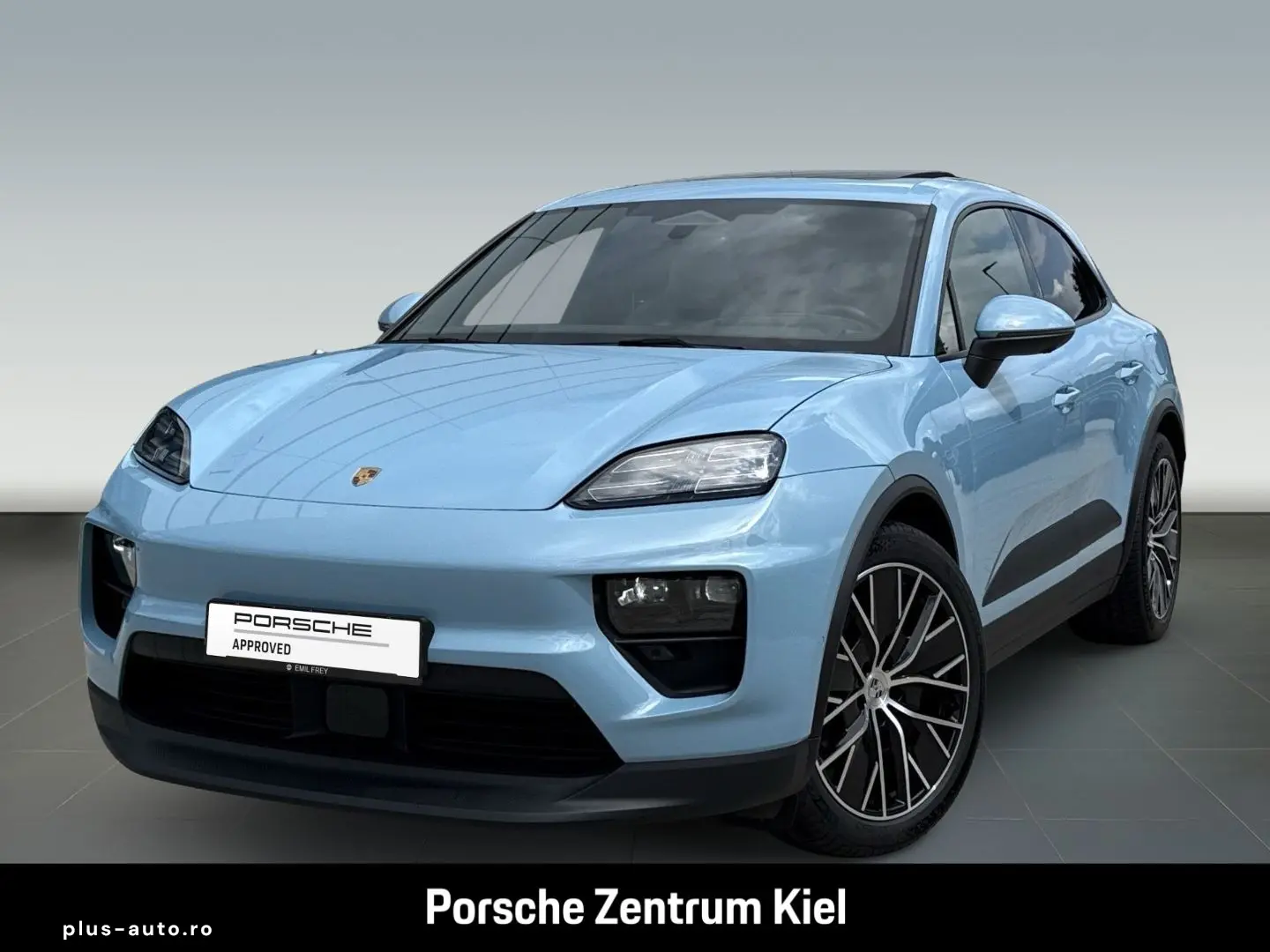 PORSCHE Macan Surround-View LED-Matrix Head-Up Display