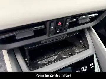 PORSCHE Macan Surround-View LED-Matrix Head-Up Display