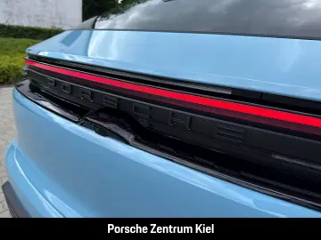 PORSCHE Macan Surround-View LED-Matrix Head-Up Display