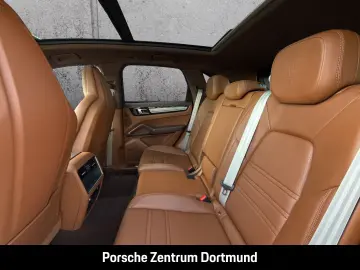 PORSCHE Cayenne E-Hybrid Platinum Edition