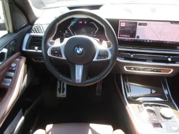 BMW X7 M-Sport Pro 22  Standhzg. AHK 6x Sitzhzg.