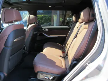 BMW X7 M-Sport Pro 22  Standhzg. AHK 6x Sitzhzg.