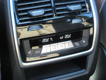 BMW X7 M-Sport Pro 22  Standhzg. AHK 6x Sitzhzg.