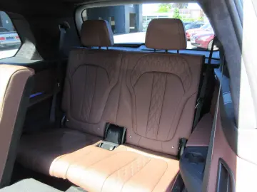 BMW X7 M-Sport Pro 22  Standhzg. AHK 6x Sitzhzg.