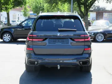 BMW X7 M-Sport Pro 22  Standhzg. AHK 6x Sitzhzg.