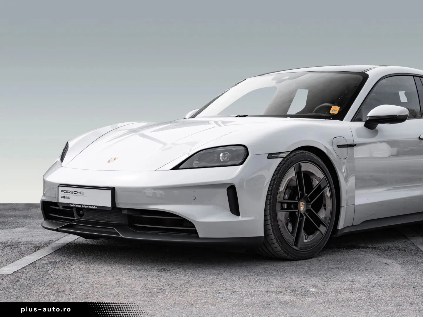 PORSCHE Taycan 2024 — imagine 9