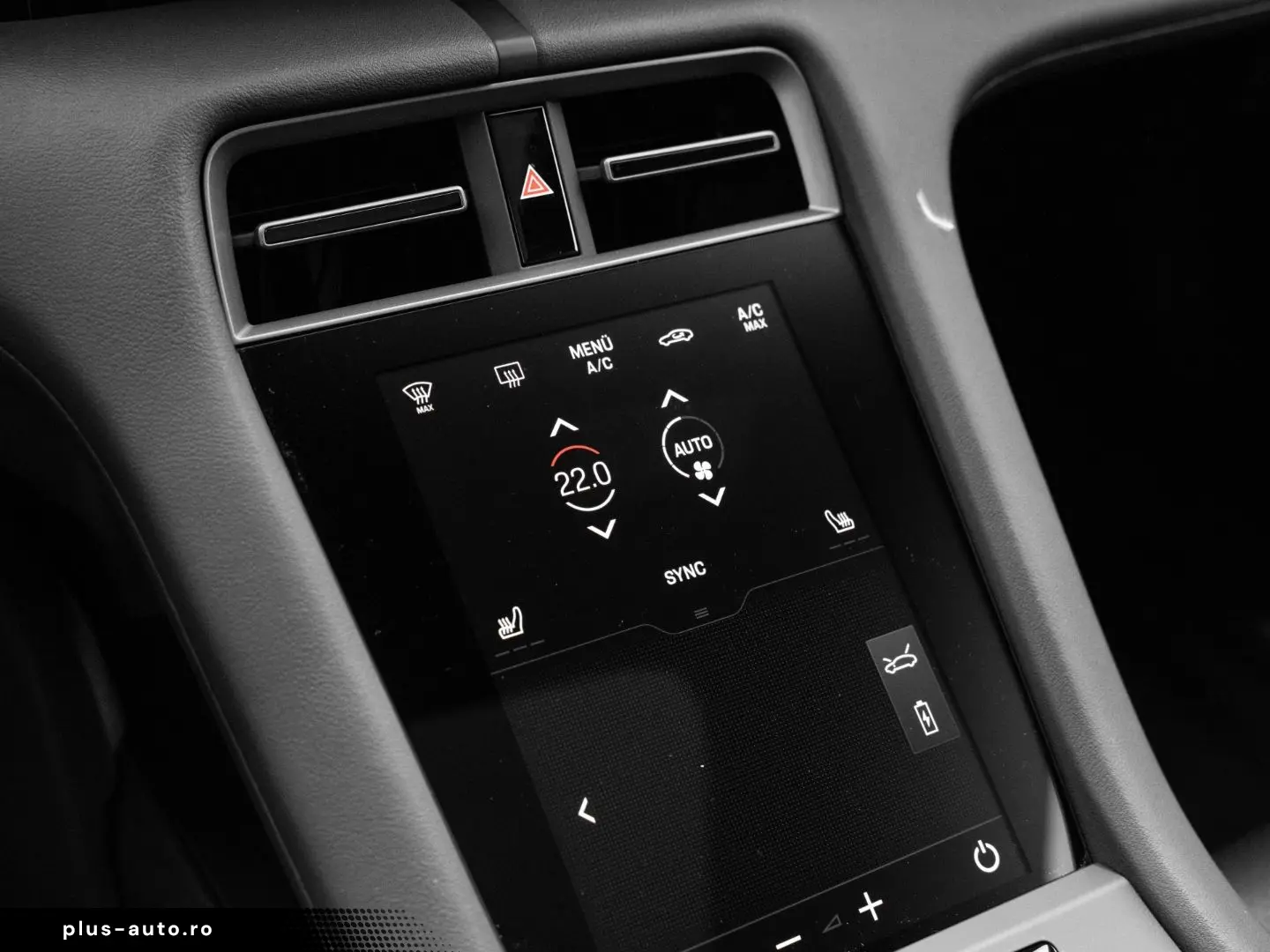 PORSCHE Taycan 2024 — imagine 22