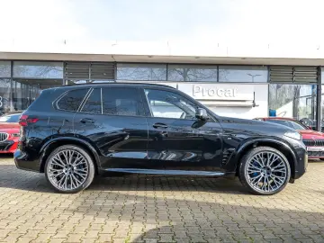 BMW X5 xDrive40d M Sport Pro AHK Pano 7. Sitzer HK