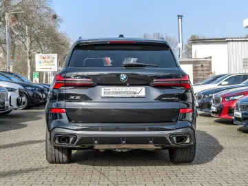 BMW X5 xDrive40d M Sport Pro AHK Pano 7. Sitzer HK