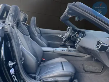 BMW Z4 M40i HUD H K Keyless DrivAss Leder DAB