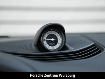 PORSCHE Taycan GTS Burmester HA-Lenkung InnoDrive HeadUp