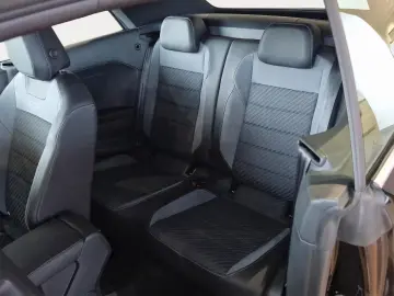 VW T-Roc Cabriolet 1.5 TSI DSG R-Line  AHK MATRIX A