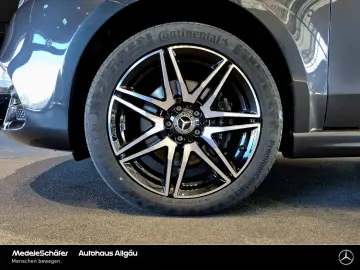 MERCEDES-BENZ V 300 d 4M AVANTGARDE Lang AMG PANO LUXUSSITZE