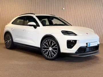 PORSCHE Macan 4S 100 kWh 449 PS-LUFT-PANO-HEAD UP-VOLL