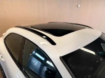 PORSCHE Macan 4S 100 kWh 449 PS-LUFT-PANO-HEAD UP-VOLL
